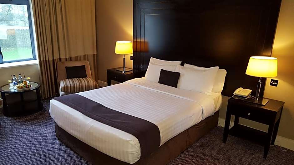 Photo 1 of 4 of Single Room