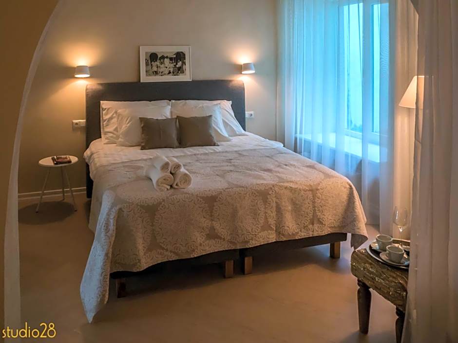 Studio28 Boutique Rooms