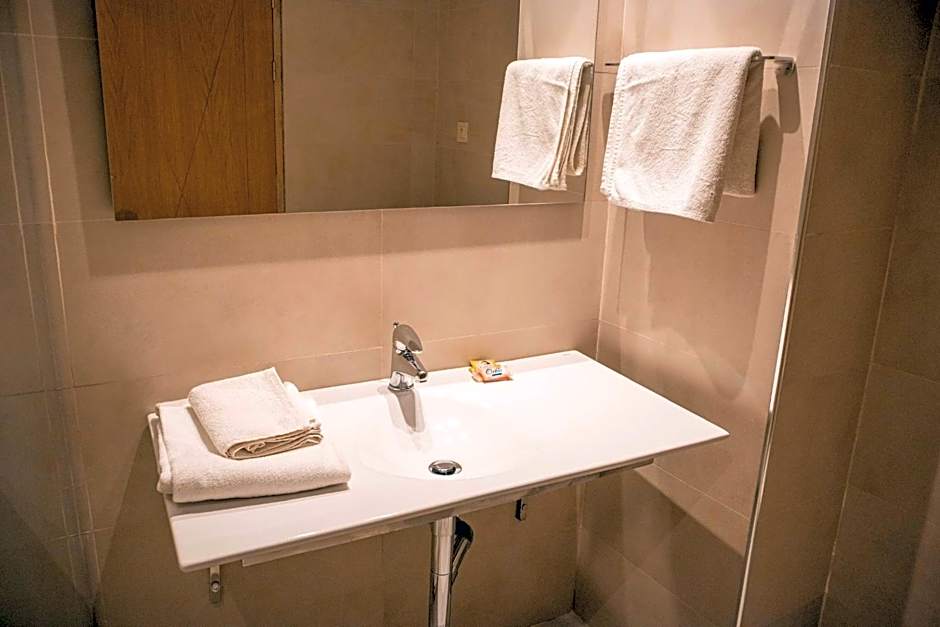 Sahara Line Hotel