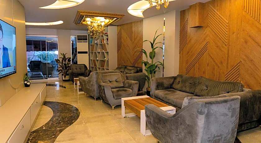 Hotel Grand Heykel