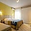 HOTEL TRIONFAL - Fronte Mare - Vicinissimi al Centro