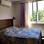 Edgecliff Lodge Motel