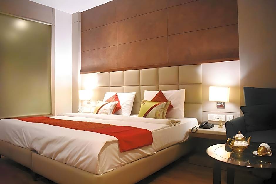 Lemonwood Suites By F9 Hotels