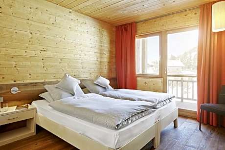 Junior Suite with Balcony