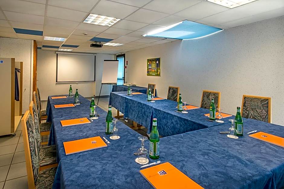 Hôtel-Restaurant Le Calice Du Gevaudan - A75
