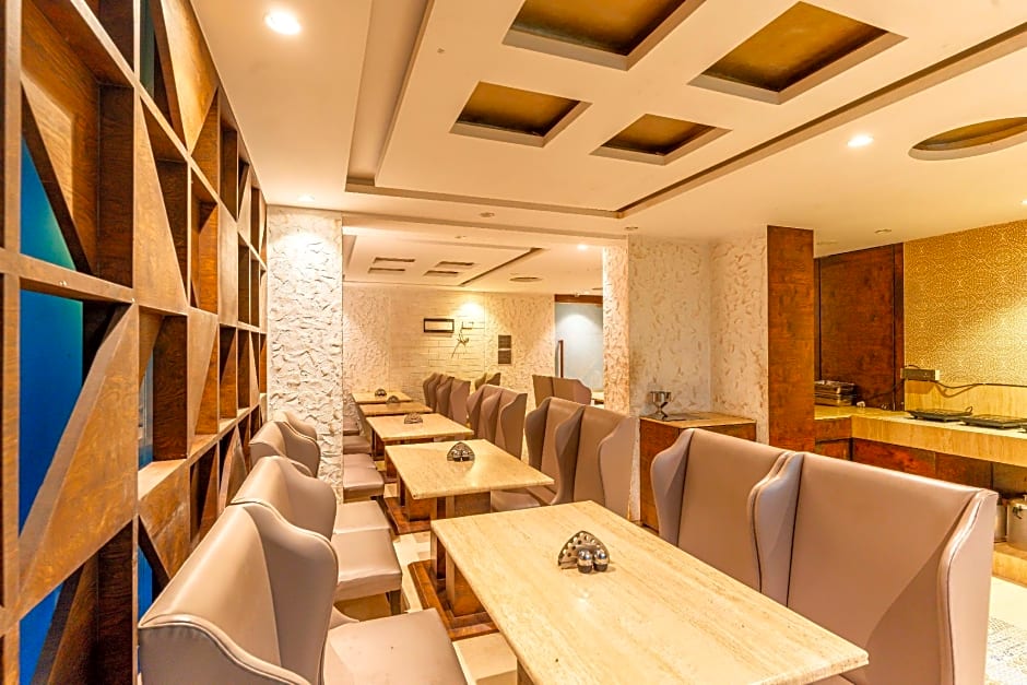 Treebo Supreme Grande