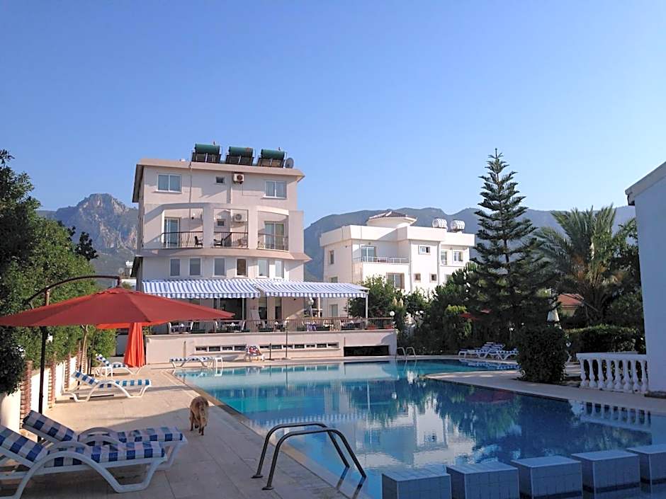 The Prince Inn Hotel & Villas