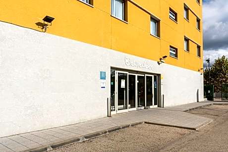 Travelodge Madrid Alcala de Henares