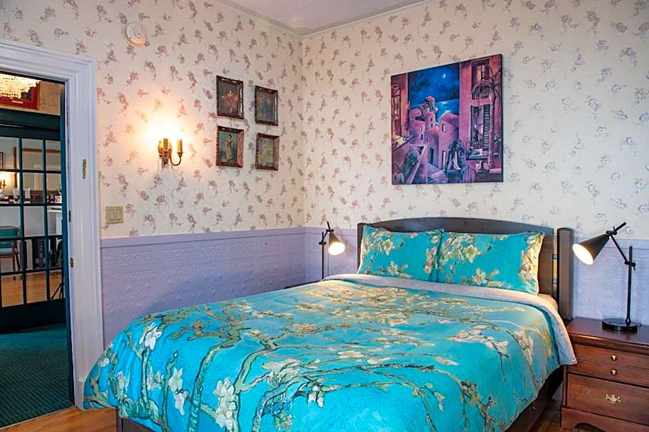 Prince Street Suites