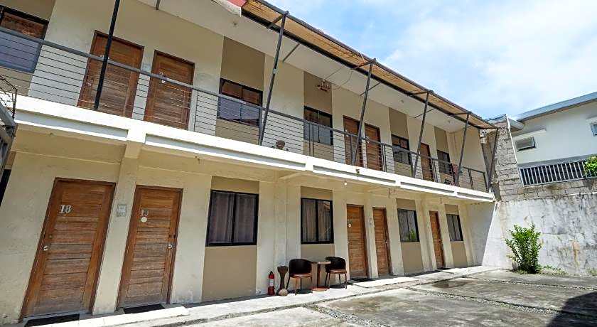 RedDoorz Plus @ Casa Lucia Sindalan San Fernando City Pampanga