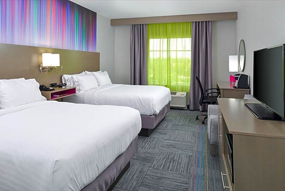 Holiday Inn Express & Suites Shippensburg