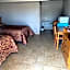 Apple Valley Motel