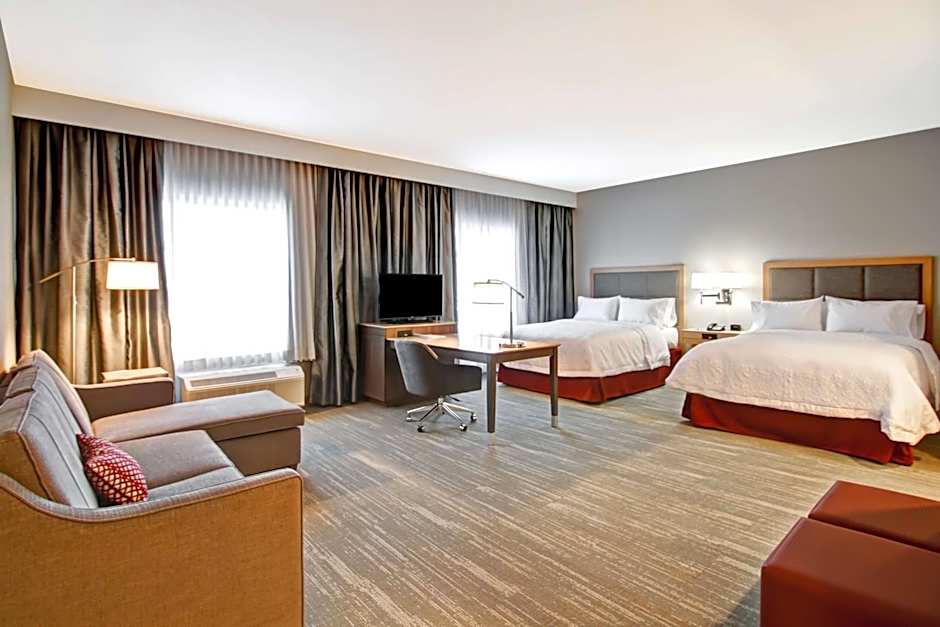 Hampton Inn By Hilton & Suites Grande Prairie, Alberta, Canada