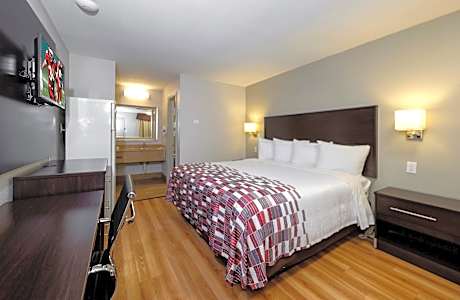 Deluxe King Room Non-Smoking