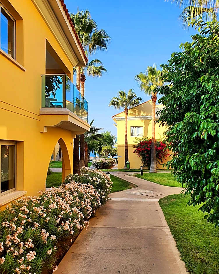 Malama Beach Holiday Village