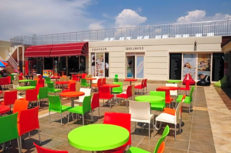 Side Win Hotel & Spa