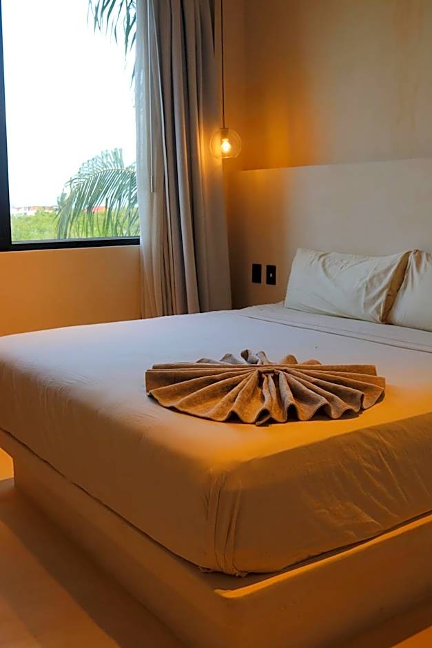 Casa Hood By the Sea