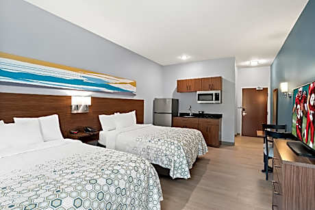 HomeTowne Studios East Lansing - Okemos