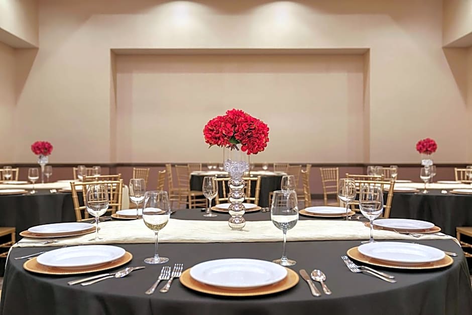 Embassy Suites By Hilton Salt Lake / West Valley City