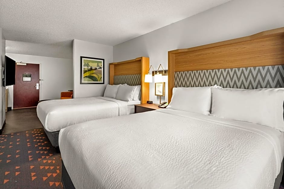 Holiday Inn & Suites Bothell an IHG Hotel