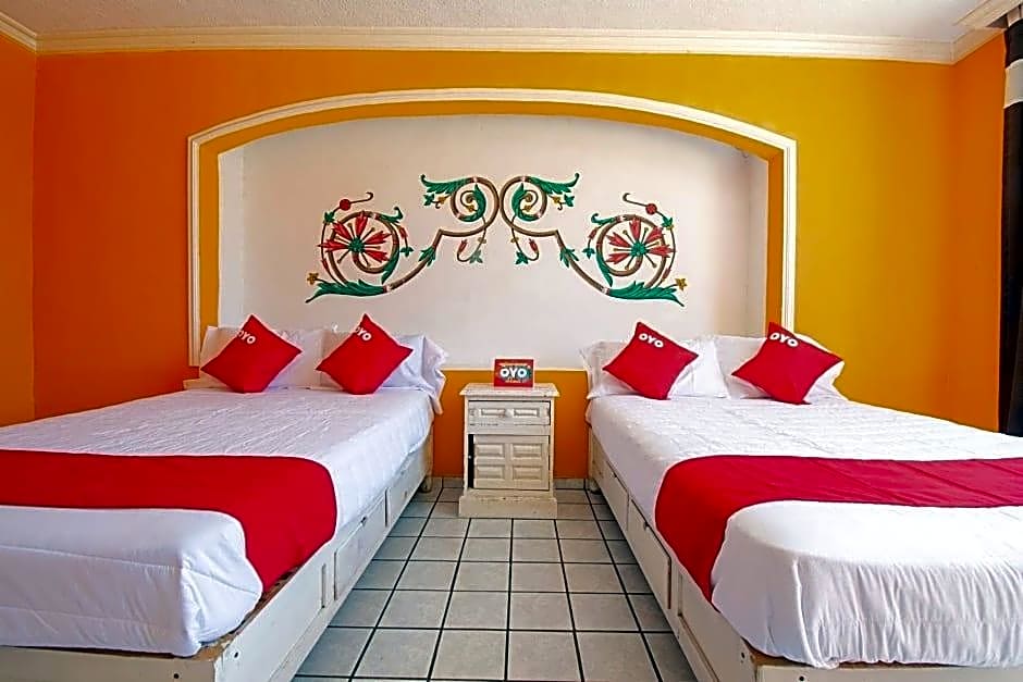 OYO Hotel Casino Del Valle