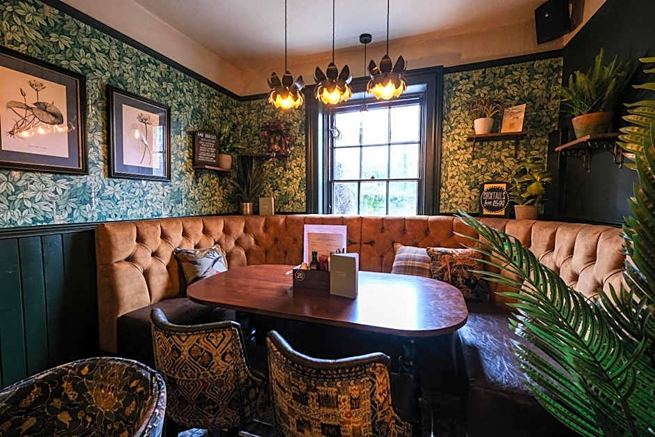 Rockingham Arms By Greene King Inns