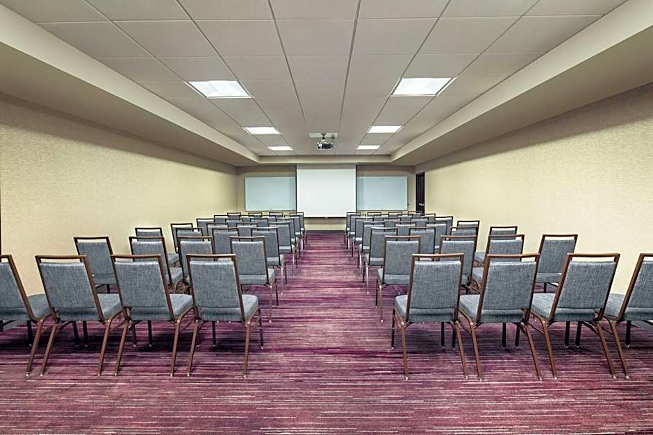 Courtyard by Marriott Dayton North