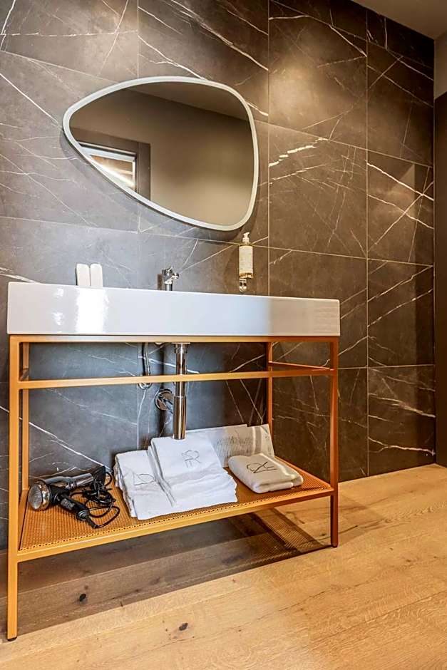 AR Suites&Art