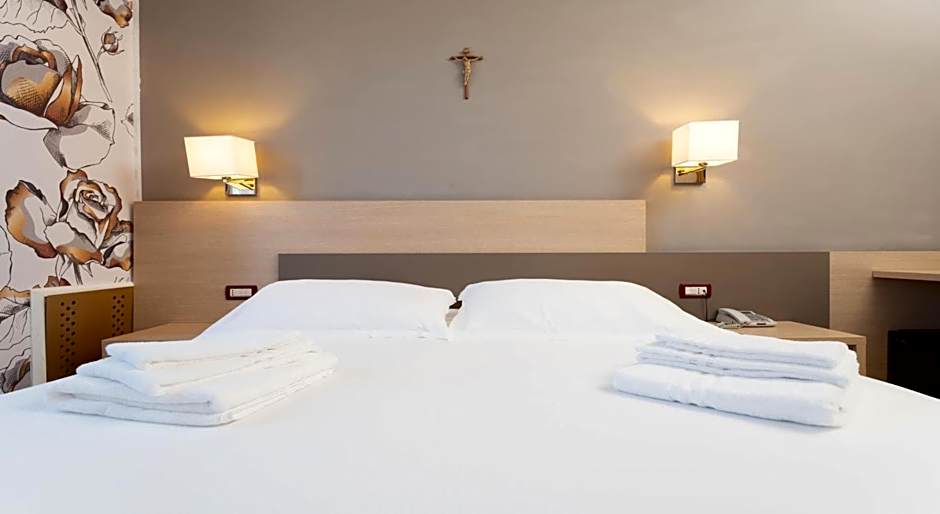 Photo 1 of 16 of Superior 1 Double Bed or 2 Beds