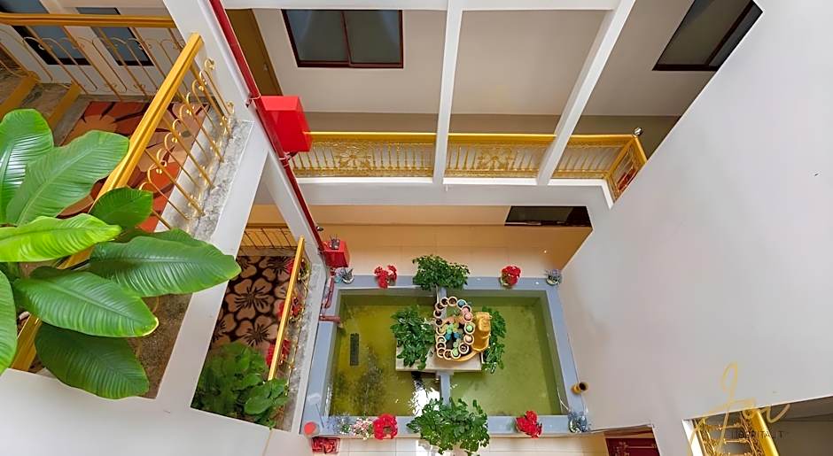 Joi Boutique Bãi Trước