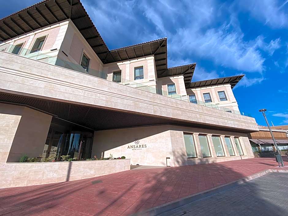 Ansares Hotel