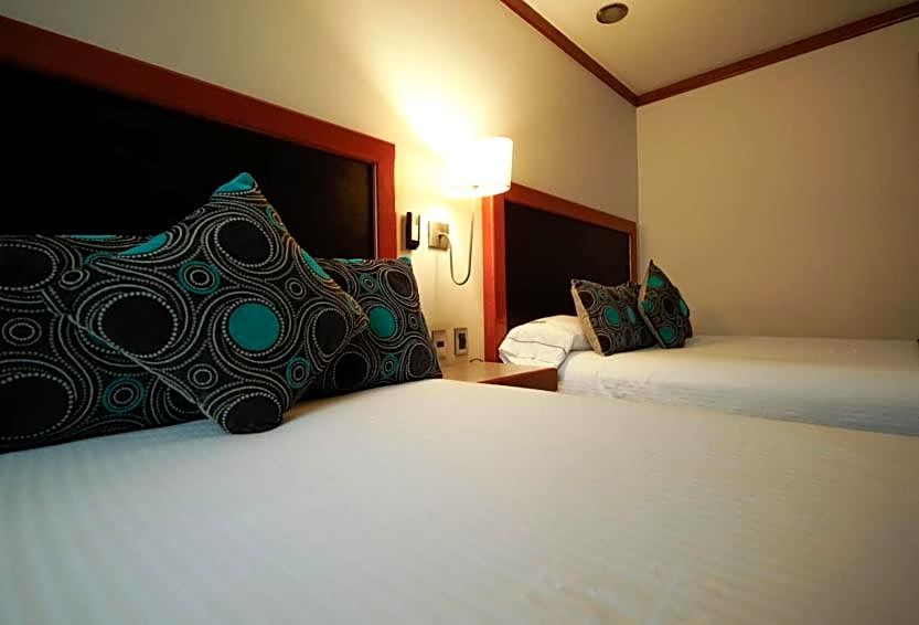 Hotel Abastos Plaza
