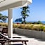 The Reef Beachfront Apartments