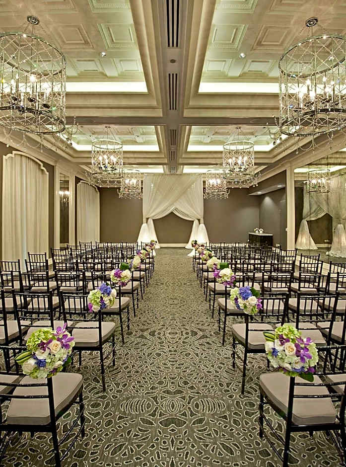 Waldorf Astoria By Hilton Chicago