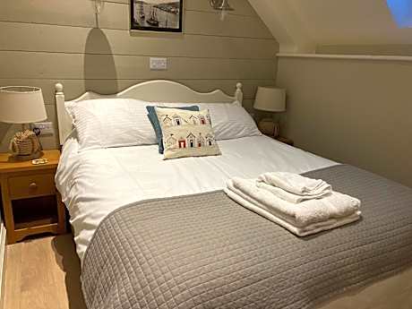 King Suite with Sea View