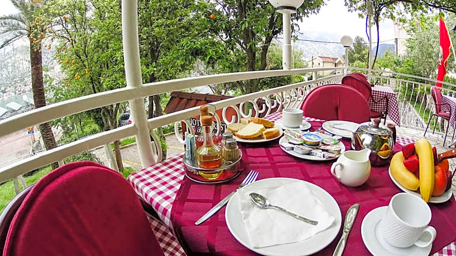 Hotel Bokeljski Dvori