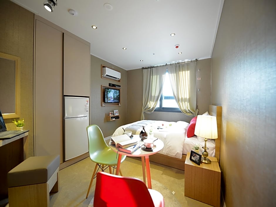 Dunsan Graytone Hotel