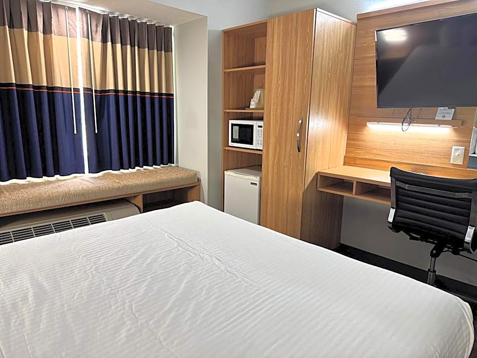 Microtel Inn & Suites by Wyndham Cottondale/Tuscaloosa