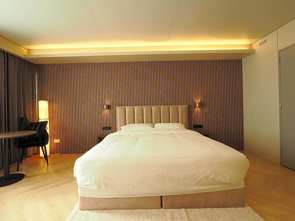 Tung Hotel Zeewolde