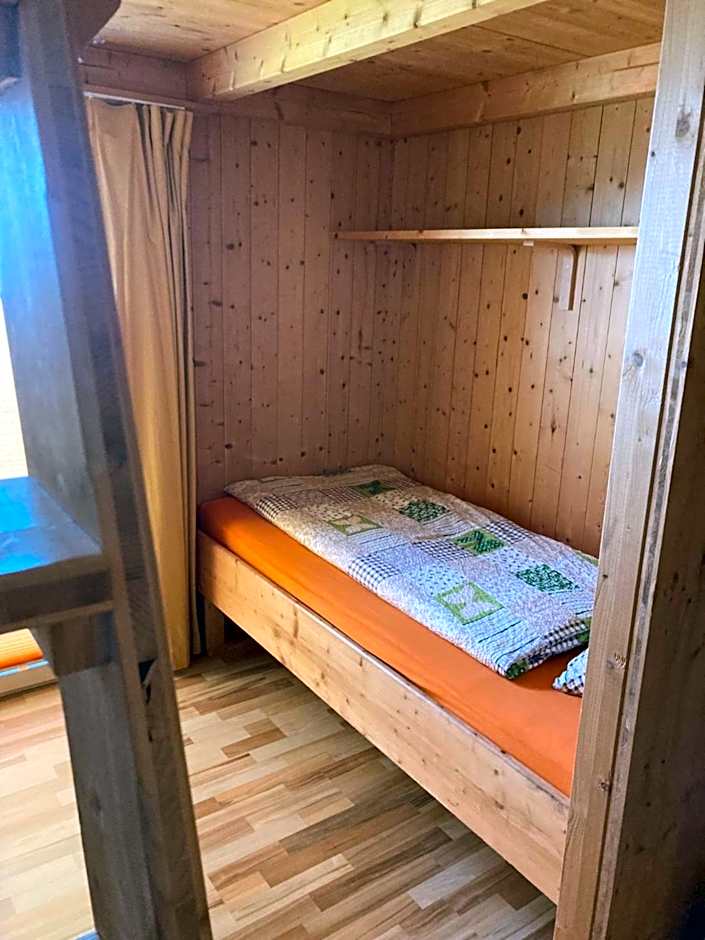 Klewenalp Ausflugs-Ski-Pistenhotel Klewenstock