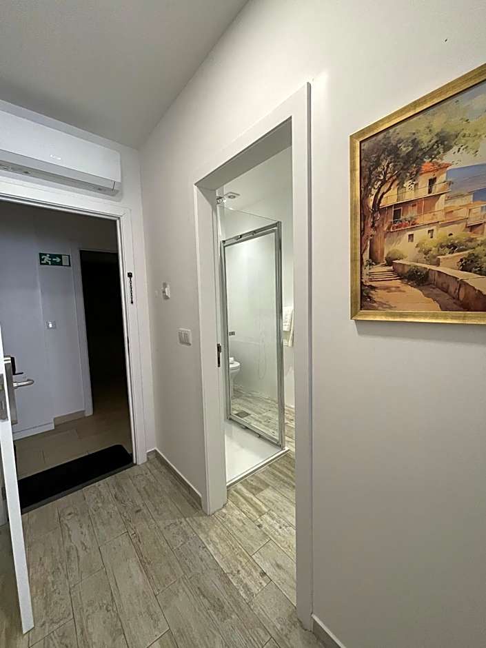 Esmeralda Holidays Apartments