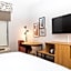 Hampton Inn & Suites Addison