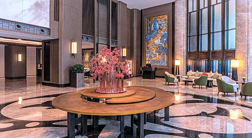 Yuexiu Hotel Guangzhou, Curio Collection by Hilton