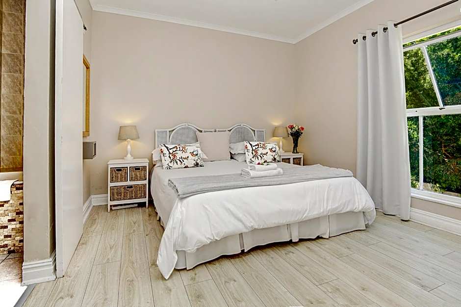 Bell Rosen Guest House