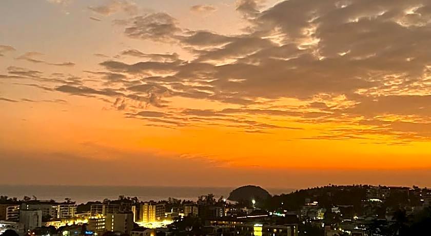 Mountain Seaview Luxury Apartments