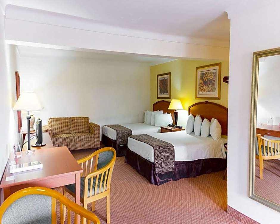 Hafersons Inn Hotel & Suites