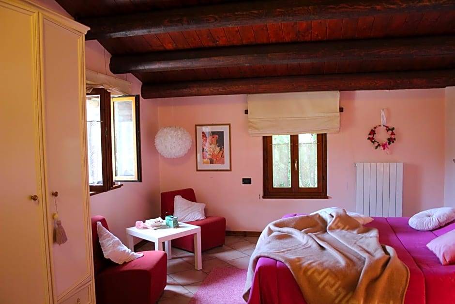 Casale Fontanile Bed and Breakfast