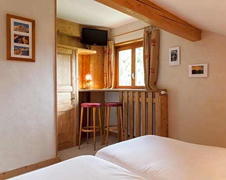 Small Double or Twin Room