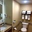 La Quinta Inn & Suites by Wyndham Grove City