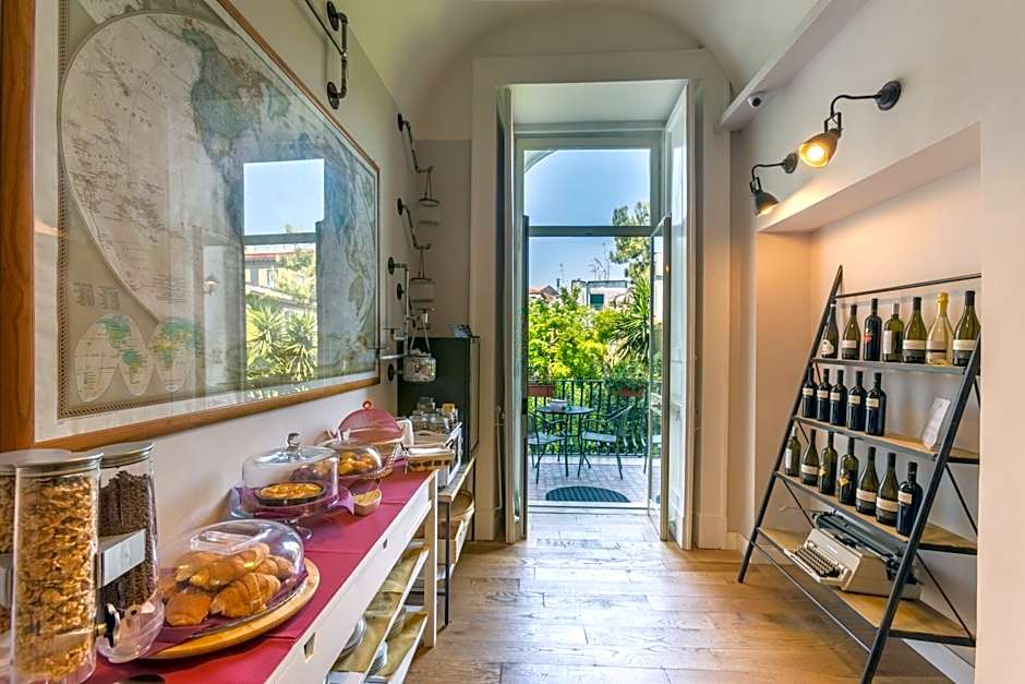 The Bellini House by House In Naples